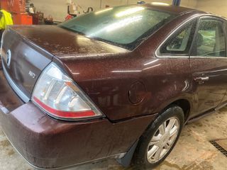 2009 Mercury Sable Premier - Exterior Rear Right Corner Image